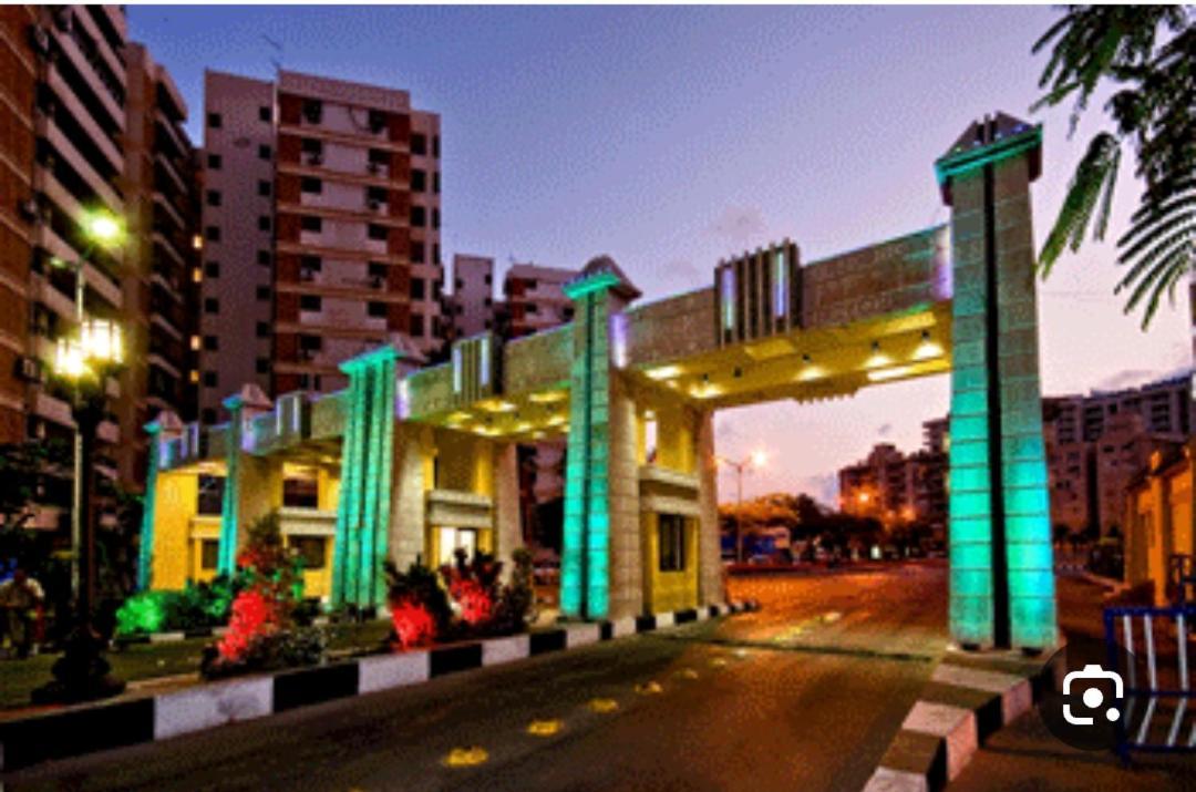Lara Maamoura Vila